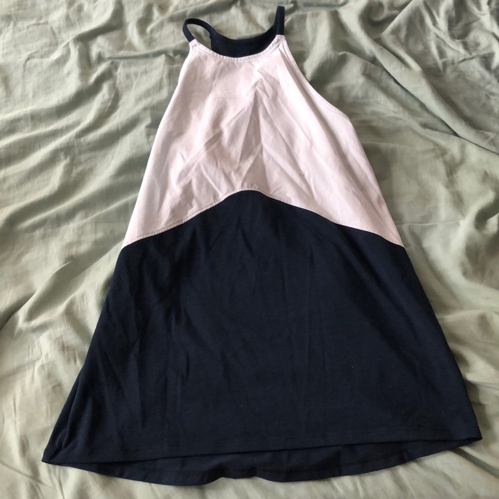 2/$15 New Balance workout top
